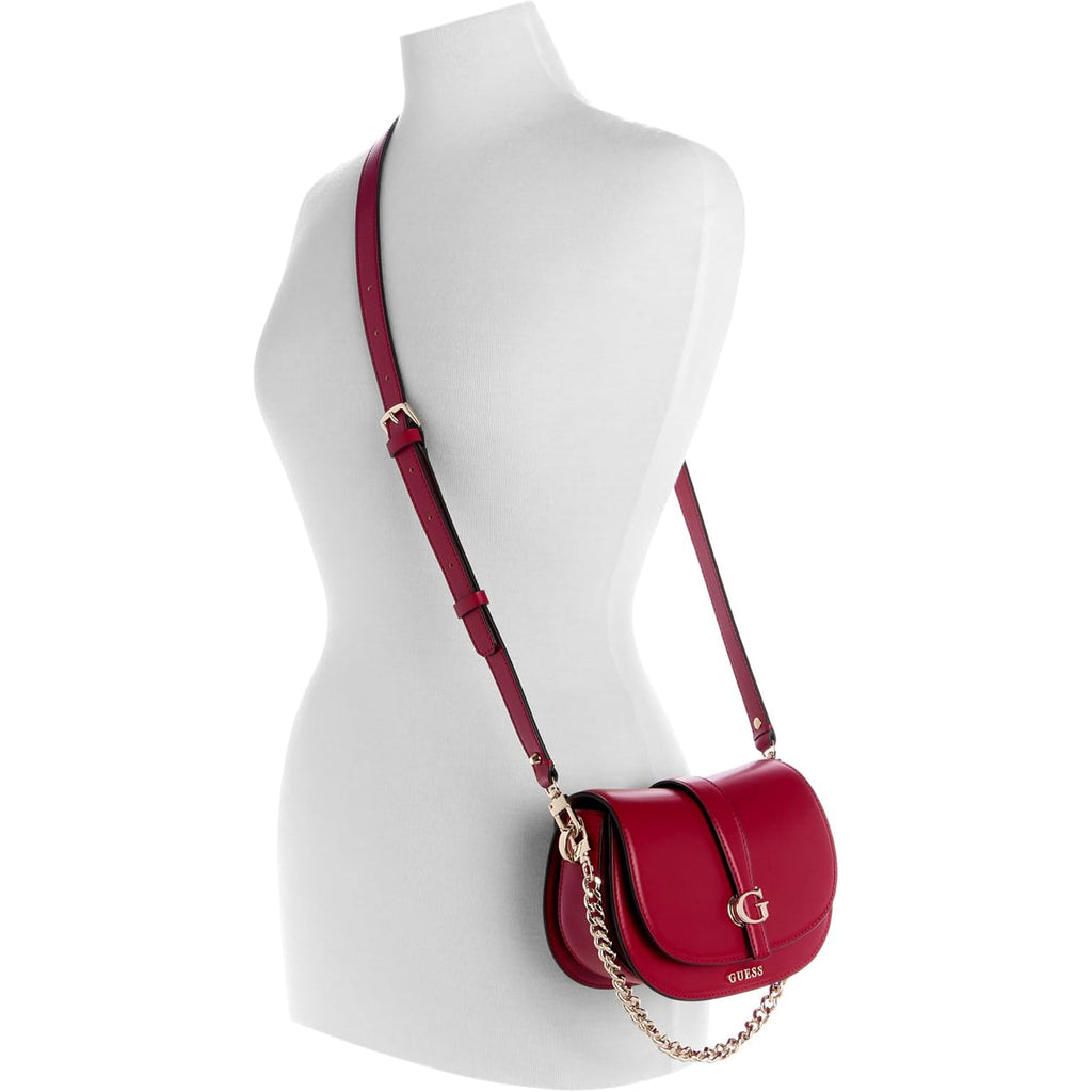 Bolso Cruzado GUESS Carrie Mini con Solapa - Cereza Oscuro