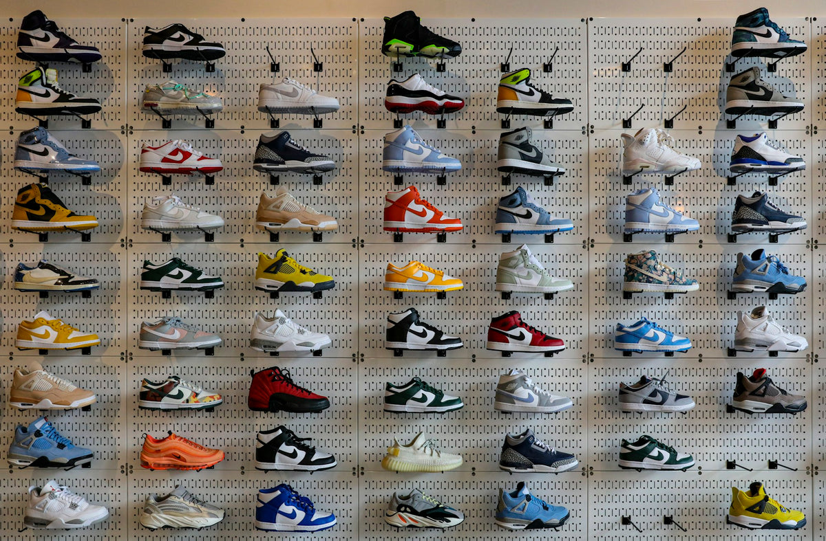 Lanzamientos de tenis